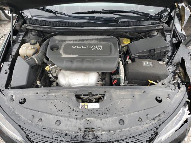 Photo 11 from auction – 2015 CHRYSLER 200 S with VIN 1C3CCCBBXFN579048