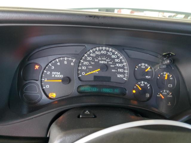 Photo 9 from auction – 2005 CHEVROLET SILVERADO with VIN 1GCEC14V65Z250483