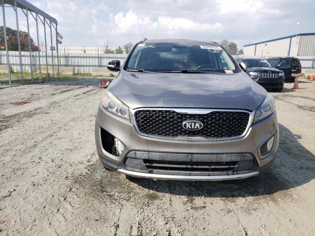 Photo 5 from auction – 2016 KIA SORENTO EX with VIN 5XYPH4A58GG134025