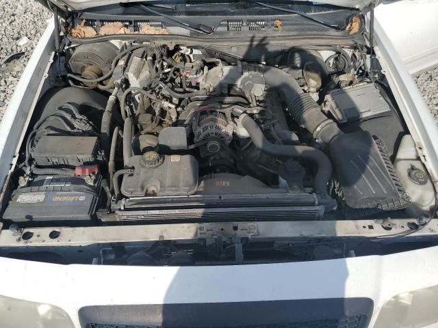 Photo 11 from auction – 2011 FORD CROWN VICT with VIN 2FABP7BV8BX104624