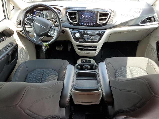 Photo 8 from auction – 2020 CHRYSLER PACIFICA T with VIN 2C4RC1FG2LR102600