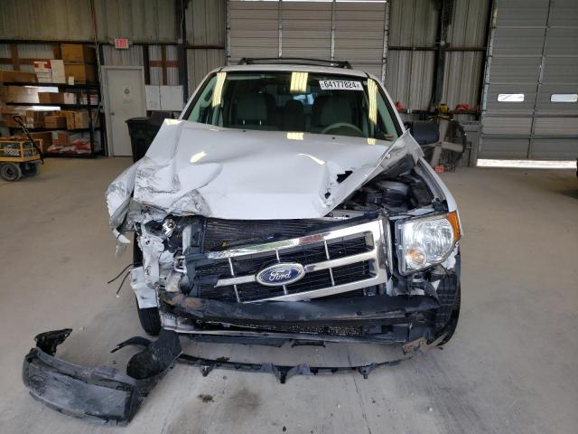 Zdjęcie 5 z aukcji – 2010 FORD ESCAPE XLS z VIN 1FMCU9C78AKB18636