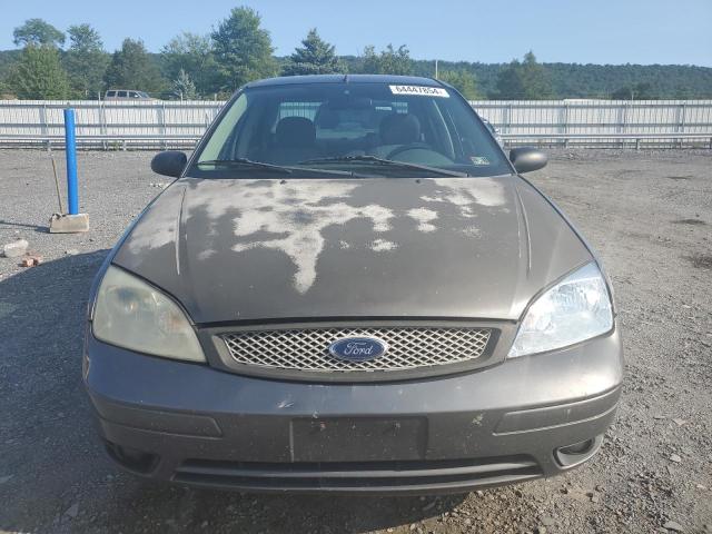 Photo 5 from auction – 2005 FORD FOCUS ZX4 with VIN 1FAFP34N15W210727
