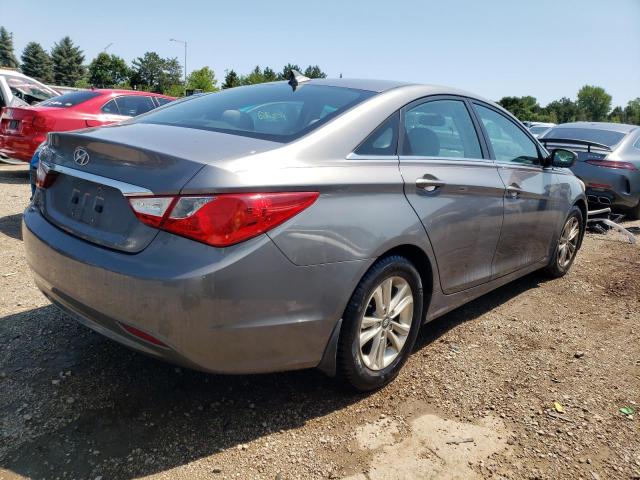 Photo 3 from auction – 2011 HYUNDAI SONATA GLS with VIN 5NPEB4AC5BH109852