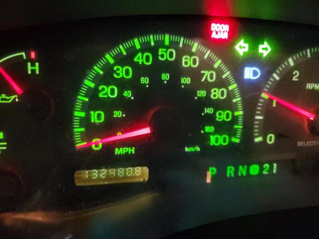 Photo 9 from auction – 2002 FORD F150 with VIN 1FTRF17202NA75547