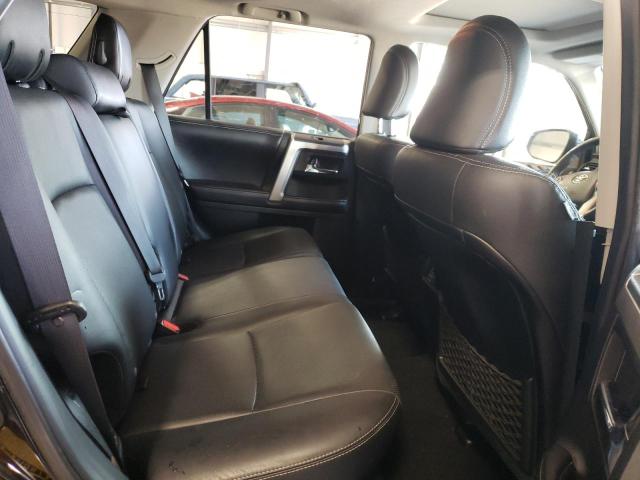Photo 11 from auction – 2016 TOYOTA 4RUNNER SR with VIN JTEBU5JRXG5289064