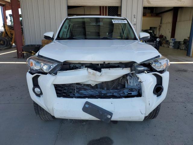 Photo 5 from auction – 2018 TOYOTA 4RUNNER SR with VIN JTEBU5JR1J5584660