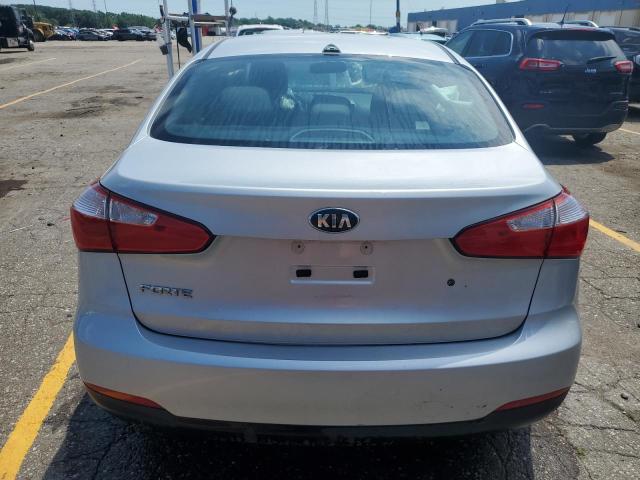 Photo 6 from auction – 2015 KIA FORTE LX with VIN KNAFK4A66F5368335