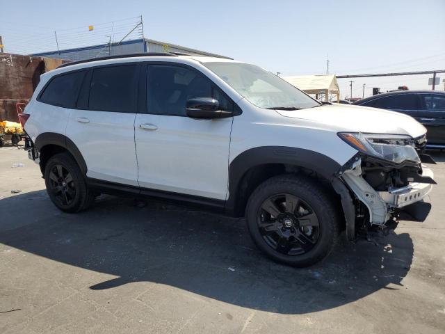 Photo 4 from auction – 2022 HONDA PILOT TRAI with VIN 5FNYF6H84NB075808