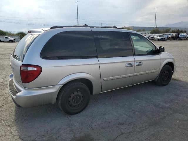 Photo 3 from auction – 2005 CHRYSLER TOWN & COU with VIN 2C4GP44R05R597741