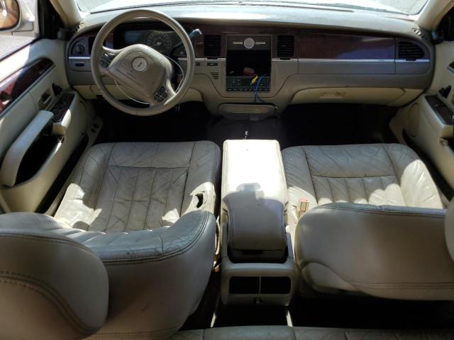 Photo 8 from auction – 2004 LINCOLN TOWN CAR E with VIN 1LNHM81W14Y686805