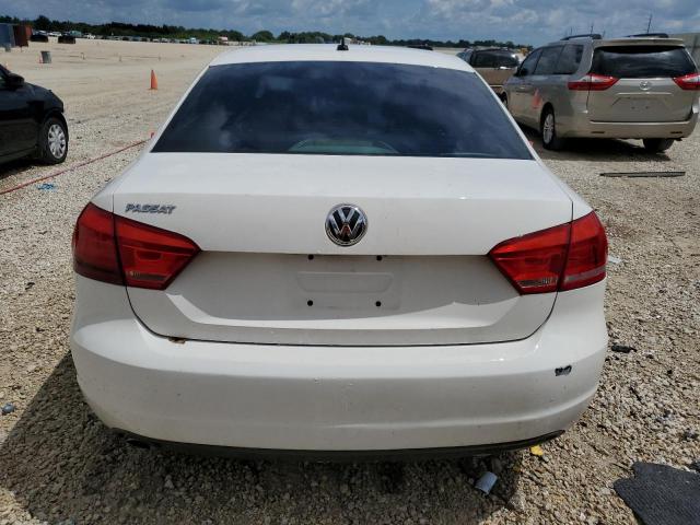 Photo 6 from auction – 2012 VOLKSWAGEN PASSAT S with VIN 1VWAH7A31CC065762