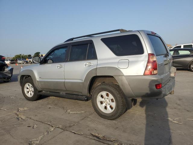 Photo 2 from auction – 2003 TOYOTA 4RUNNER SR with VIN JTEZU14RX30002333
