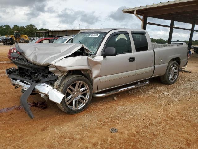 CHEVROLET SILVERADO 2004 with VIN 2GCEC19T741253147 - Photo from auction