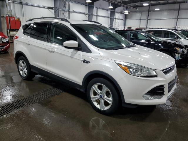 Photo 4 from auction – 2016 FORD ESCAPE SE with VIN 1FMCU9GX1GUB22356