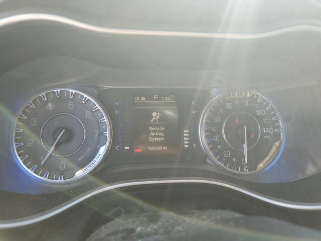 Photo 9 from auction – 2015 CHRYSLER 200 LIMITE with VIN 1C3CCCAB2FN732670