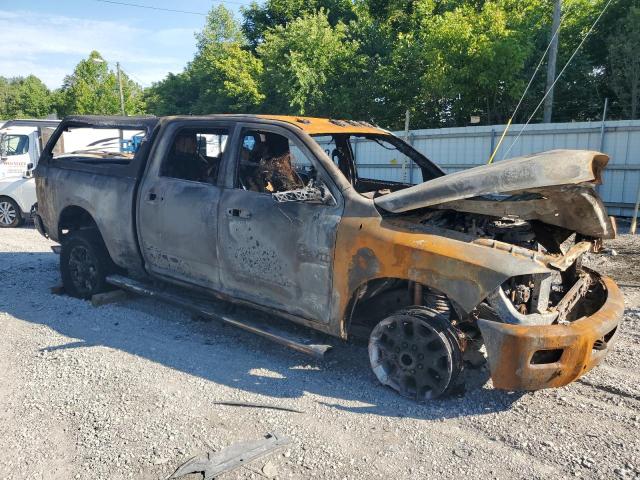 Photo 4 from auction – 2017 RAM 2500 LONGH with VIN 3C6UR5GL1HG737744