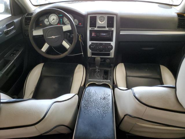 Photo 8 from auction – 2010 CHRYSLER 300 TOURIN with VIN 2C3CA4CD8AH242018