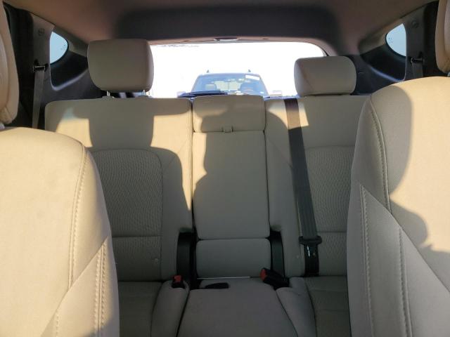 Photo 10 from auction – 2017 HYUNDAI SANTA FE S with VIN 5NMZU3LB2HH043504