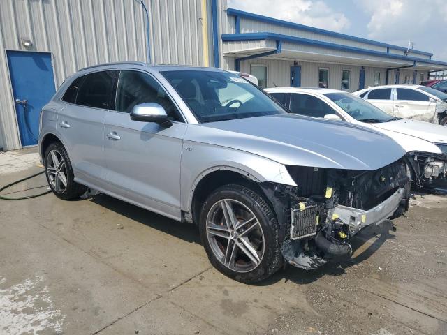 Photo 4 from auction – 2018 AUDI SQ5 PREMIU with VIN WA1A4AFYXJ2204316