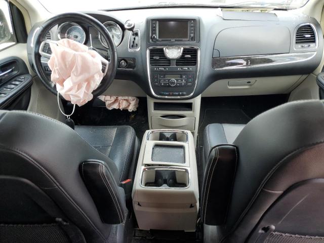 Photo 8 from auction – 2016 CHRYSLER TOWN & COU with VIN 2C4RC1CG8GR233234