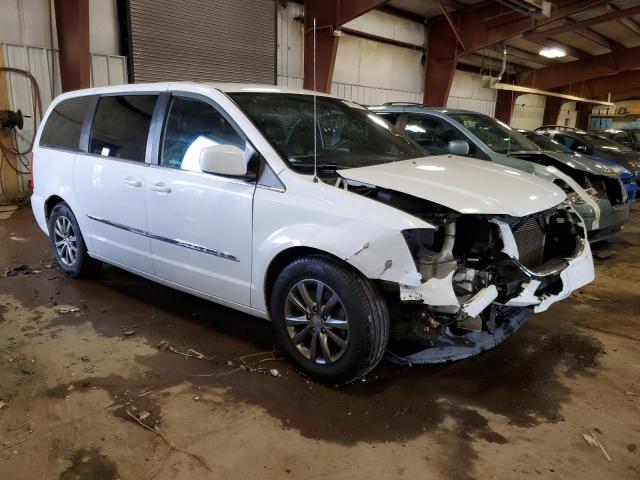 Photo 4 from auction – 2015 CHRYSLER TOWN & COU with VIN 2C4RC1HG9FR753529