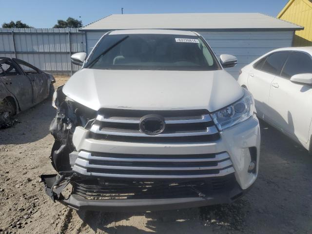 Photo 5 from auction – 2017 TOYOTA HIGHLANDER with VIN 5TDBZRFH5HS438893