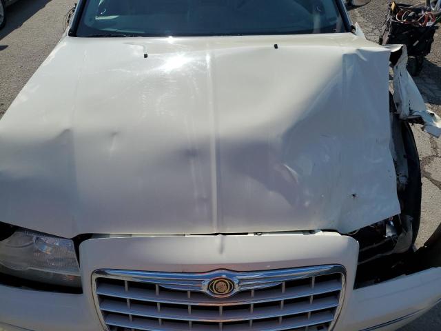 Photo 11 from auction – 2010 CHRYSLER 300 TOURIN with VIN 2C3CA5CV4AH132372