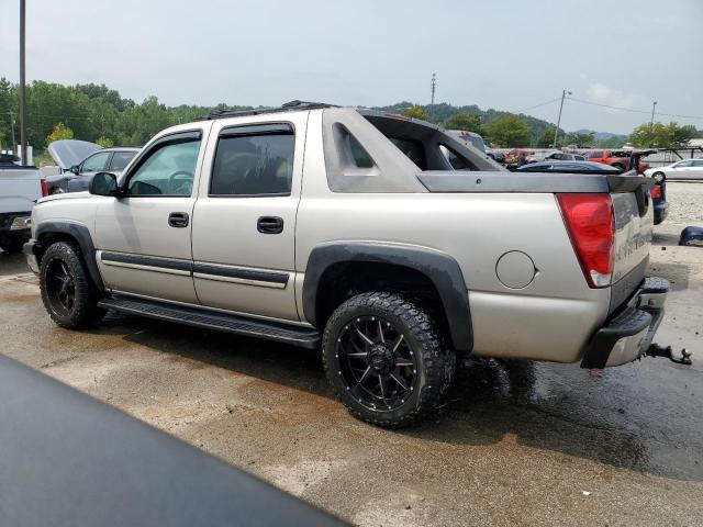 Photo 2 from auction – 2004 CHEVROLET AVALANCHE with VIN 3GNEC12T64G212971