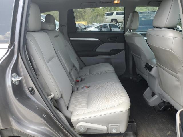 Photo 10 from auction – 2017 TOYOTA HIGHLANDER with VIN 5TDZZRFH2HS230405