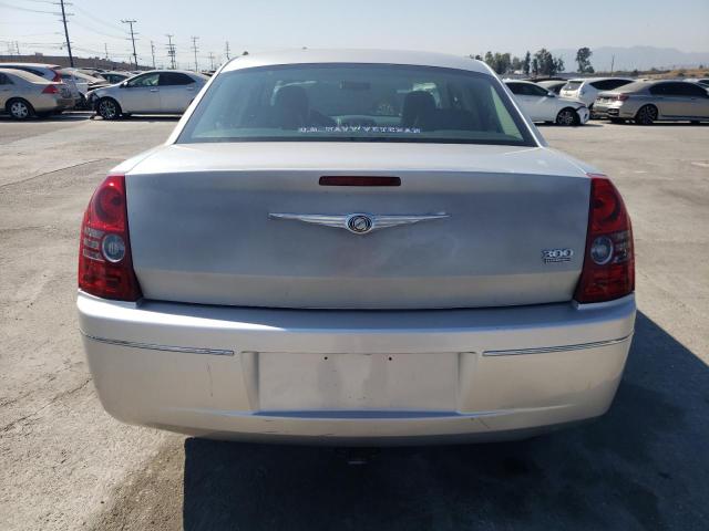 Photo 6 from auction – 2010 CHRYSLER 300 TOURIN with VIN 2C3CA5CV4AH212965