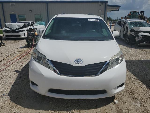 Photo 5 from auction – 2011 TOYOTA SIENNA LE with VIN 5TDKK3DC7BS158358