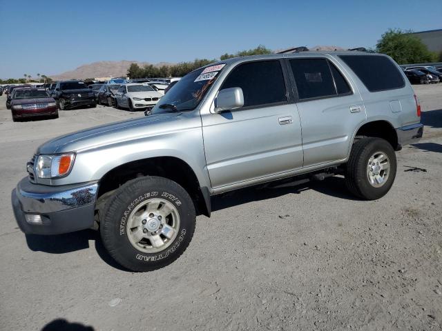 TOYOTA 4RUNNER SR 1999 with VIN JT3GN86R3X0093034 - Photo from auction
