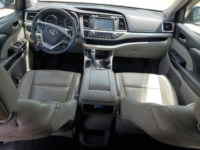 Photo 8 from auction – 2018 TOYOTA HIGHLANDER with VIN 5TDKZRFH0JS536588