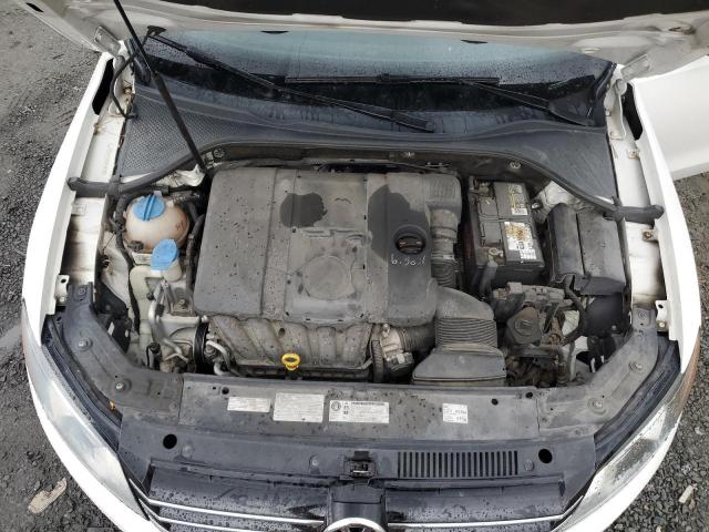 Photo 11 from auction – 2014 VOLKSWAGEN PASSAT S with VIN 1VWAP7A33EC006606