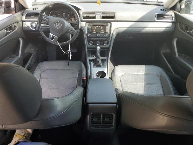 Photo 8 from auction – 2014 VOLKSWAGEN PASSAT SE with VIN 1VWBS7A32EC047084
