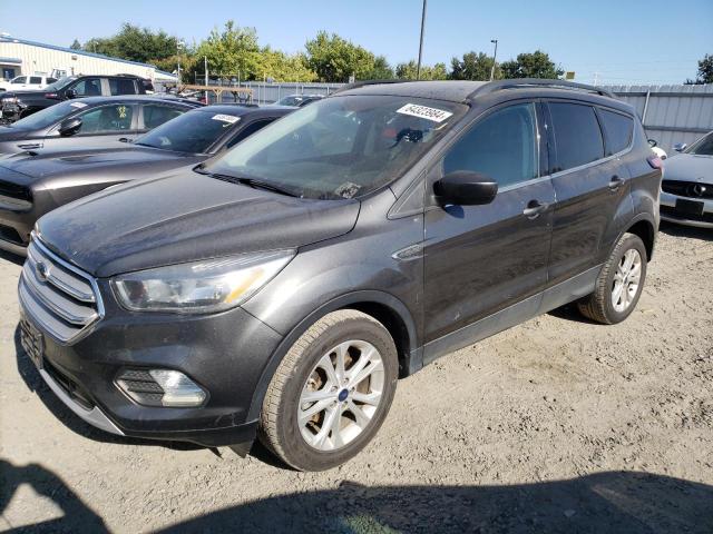 FORD ESCAPE SE 2018 z numerem VIN 1FMCU0GD4JUD44690 - Zdjęcie z aukcji