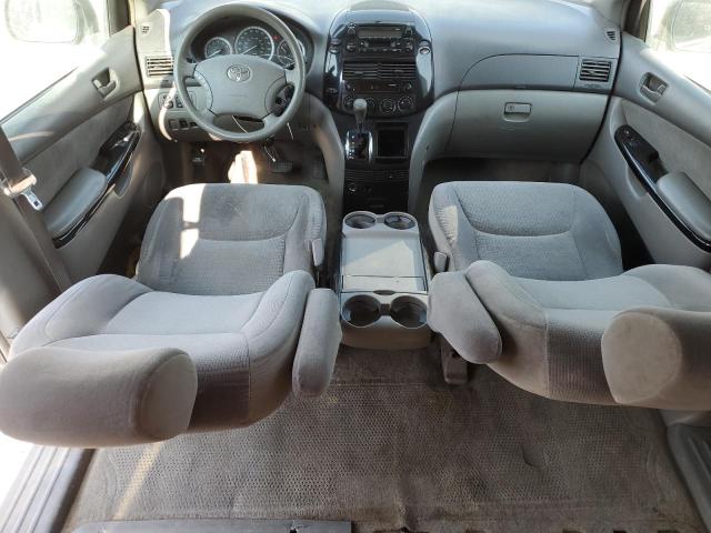 Photo 8 from auction – 2005 TOYOTA SIENNA LE with VIN 5TDBA23C45S047804