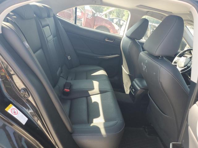 Photo 10 from auction – 2017 LEXUS IS 300 with VIN JTHCM1D2XH5020692