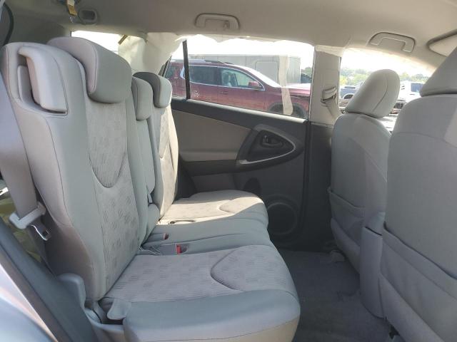 Photo 11 from auction – 2011 TOYOTA RAV4 with VIN JTMBF4DV1BD042144