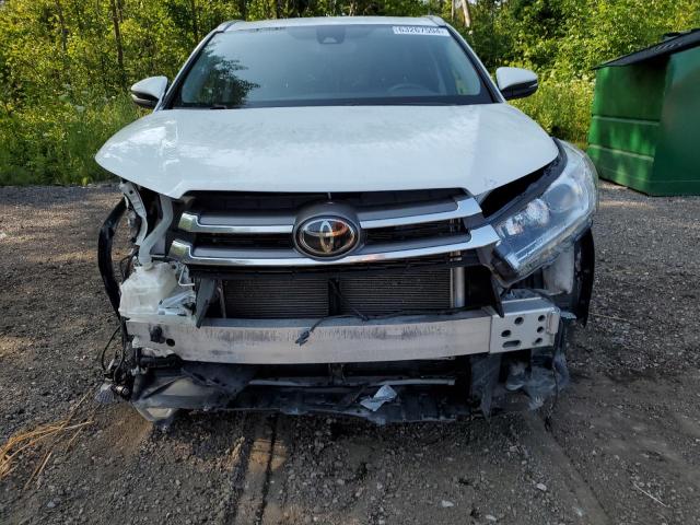 Photo 5 from auction – 2018 TOYOTA HIGHLANDER with VIN 5TDJZRFH3JS902510