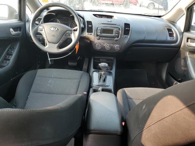Photo 8 from auction – 2017 KIA FORTE LX with VIN KNAFK5A88H5697385