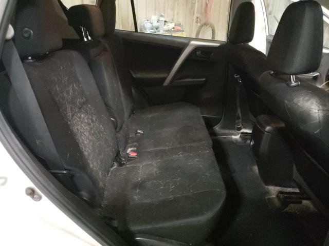 Photo 11 from auction – 2018 TOYOTA RAV4 LE with VIN 2T3ZFREV1JW503838
