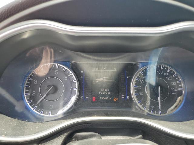 Photo 9 from auction – 2015 CHRYSLER 200 LIMITE with VIN 1C3CCCAB4FN618797