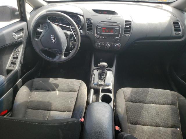 Photo 8 from auction – 2017 KIA FORTE LX with VIN 3KPFK4A77HE067107