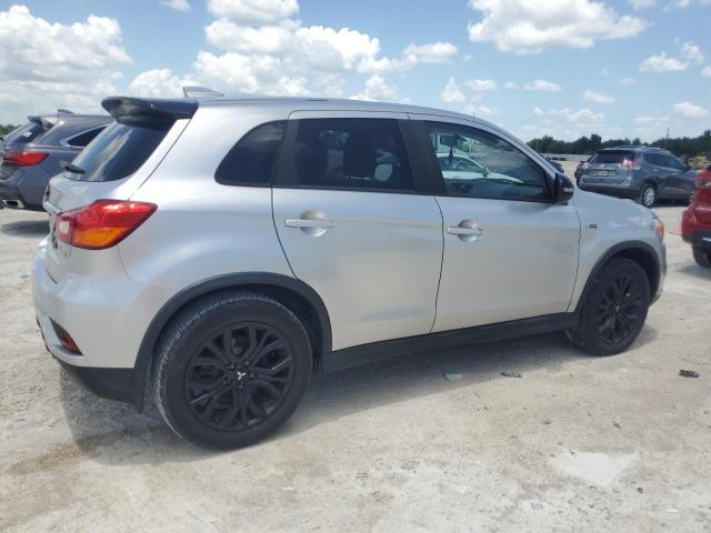Photo 3 from auction – 2018 MITSUBISHI OUTLANDER with VIN JA4AP3AU8JZ022466