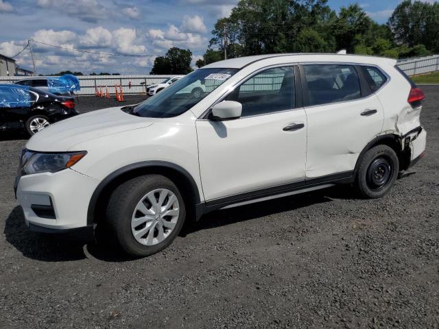 NISSAN ROGUE S 2017 with VIN JN8AT2MT2HW139636 - Photo from auction
