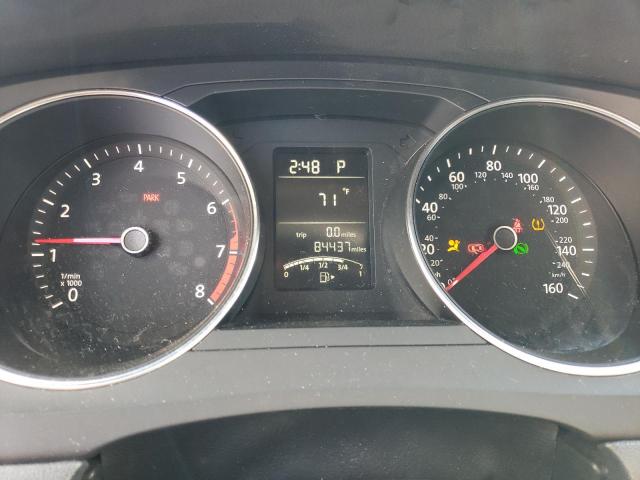 Photo 9 from auction – 2017 VOLKSWAGEN JETTA with VIN 3VW2B7AJXHM225132