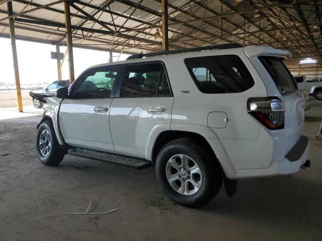 Photo 2 from auction – 2017 TOYOTA 4RUNNER SR with VIN JTEZU5JR0H5160153