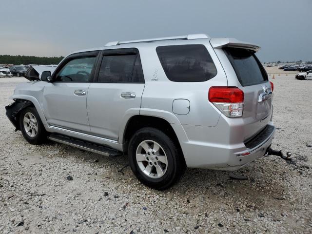 Photo 2 from auction – 2010 TOYOTA 4RUNNER SR with VIN JTEZU5JR7A5009686